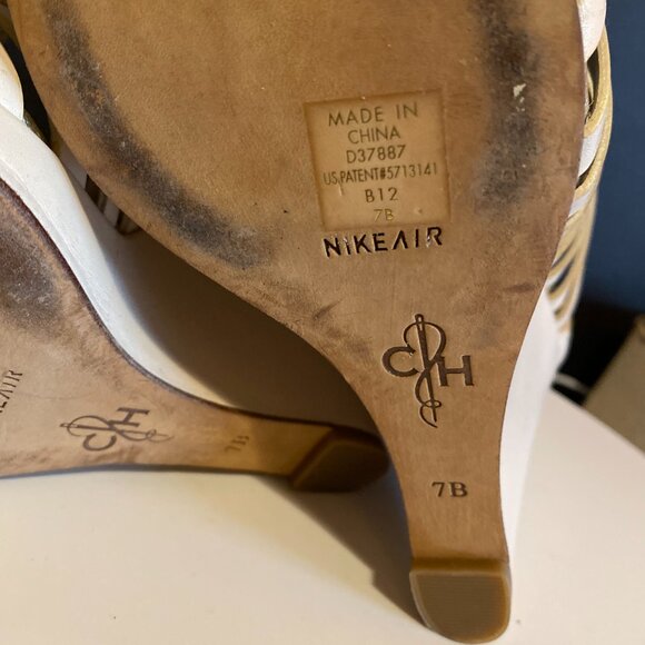 Cole Haan Nike Air Gold & Cream Leather Woven Wedge Sandals – Size 7B - Picture 13 of 16